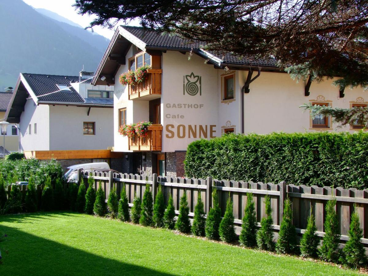 Gasthof Sonne Matrei in Osttirol Exterior photo